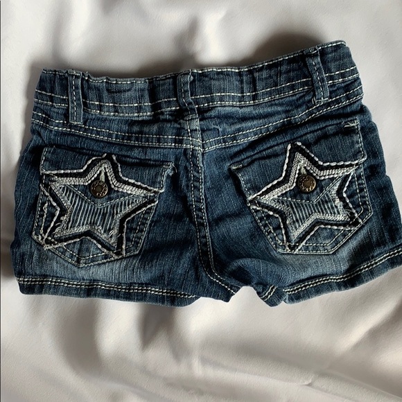 Z. Cavaricci Jean shorts size 6x